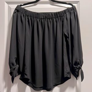 Express off the shoulder blouse - Size S